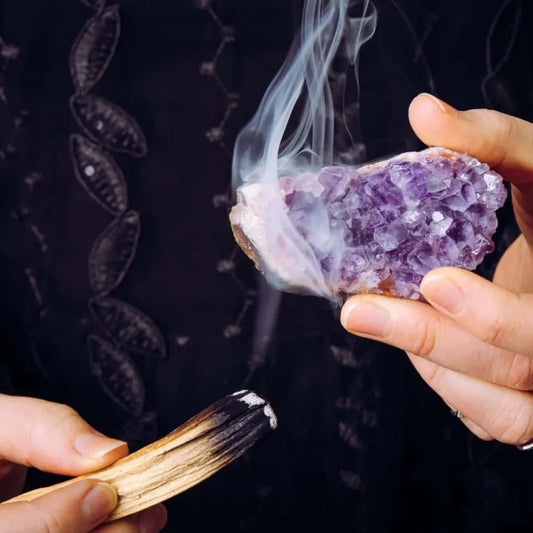 Comment-purifier-et-recharger-ses-pierres-naturelles-Guide-complet Horna