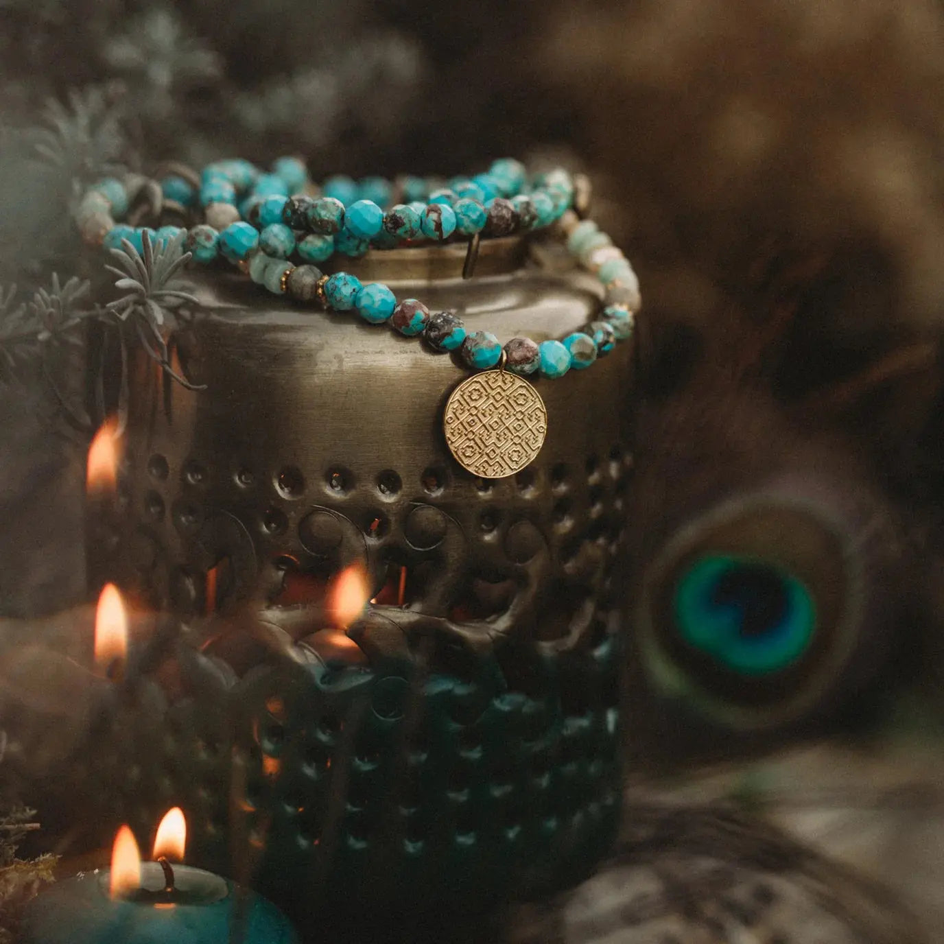 Bijoux-en-turquoise-Pierre-naturelle-protectrice Horna
